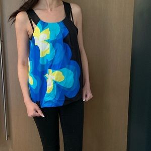 Cute summer top!